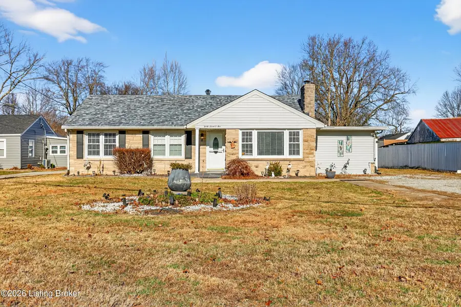 3705 S South Park Rd, Louisville, KY 40219 - #2