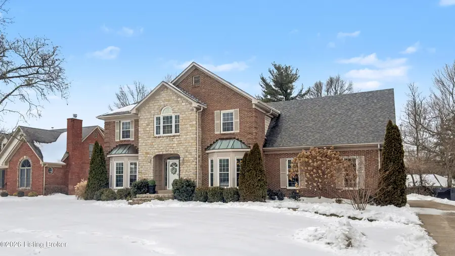 9919 Spring Ridge Dr, Louisville, KY 40223 - #2