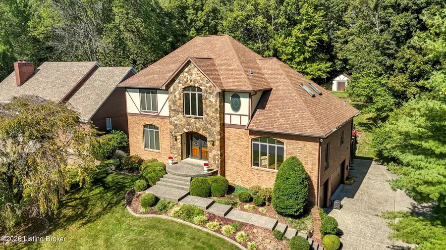 3015 Windsor Lakes Pkwy, Louisville, KY 40214 - #2