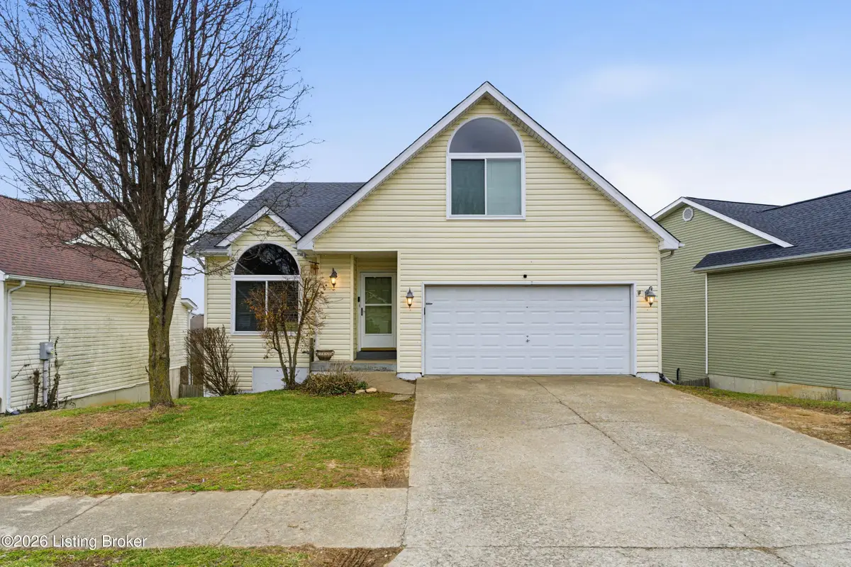 5146 Bell Ave, Shelbyville, KY 40065 - #1