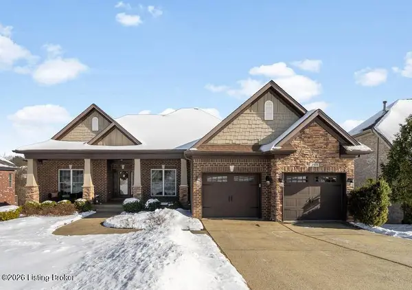 7111 Creekton Dr, Louisville, KY 40241