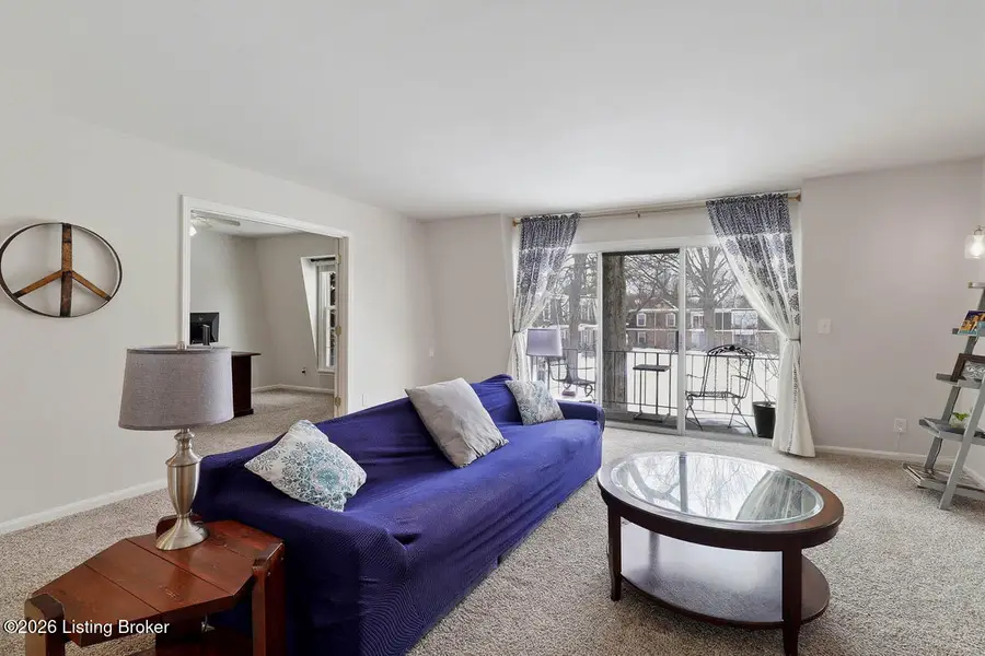 521 Zorn Ave #F4, Louisville, KY 40206 - #2