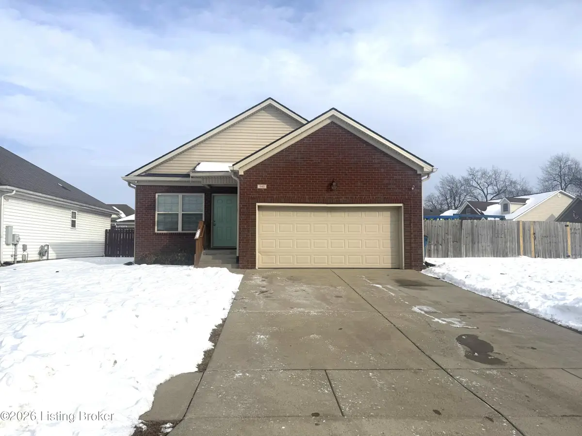 940 Thoroughbred Rd, Shelbyville, KY 40065 - #1