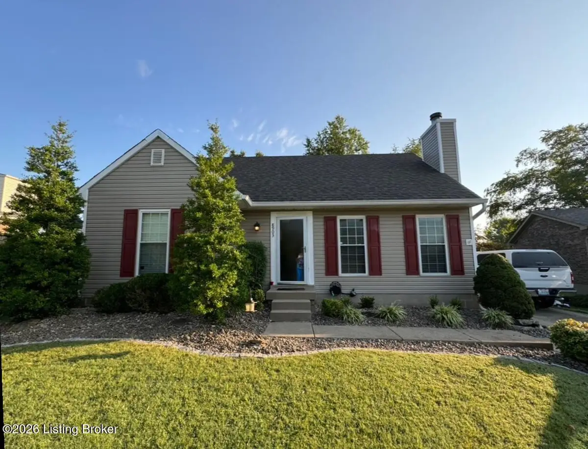 8903 Threpio Ct, Louisville, KY 40299 - #1