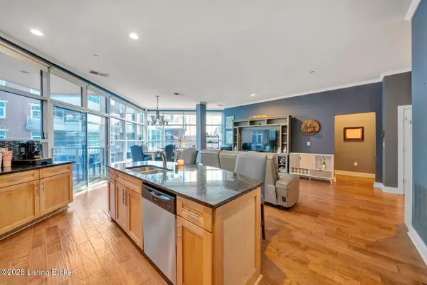 324 E Main St #327, Louisville, KY 40202