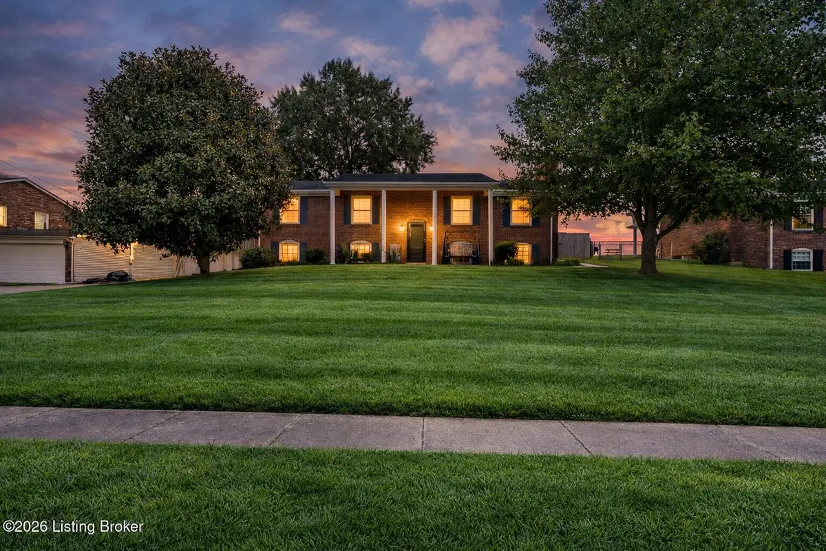 705 Bon Aire Dr, Elizabethtown, KY 42701 - #1