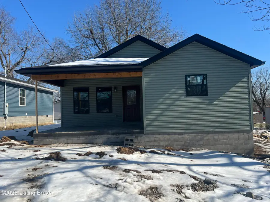 511 N Clinton St, Leitchfield, KY 42754 - #3