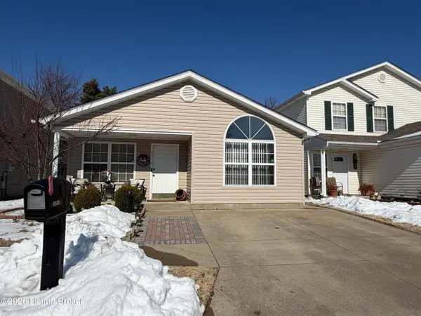 6516 Cottagemeadow Dr, Louisville, KY 40218