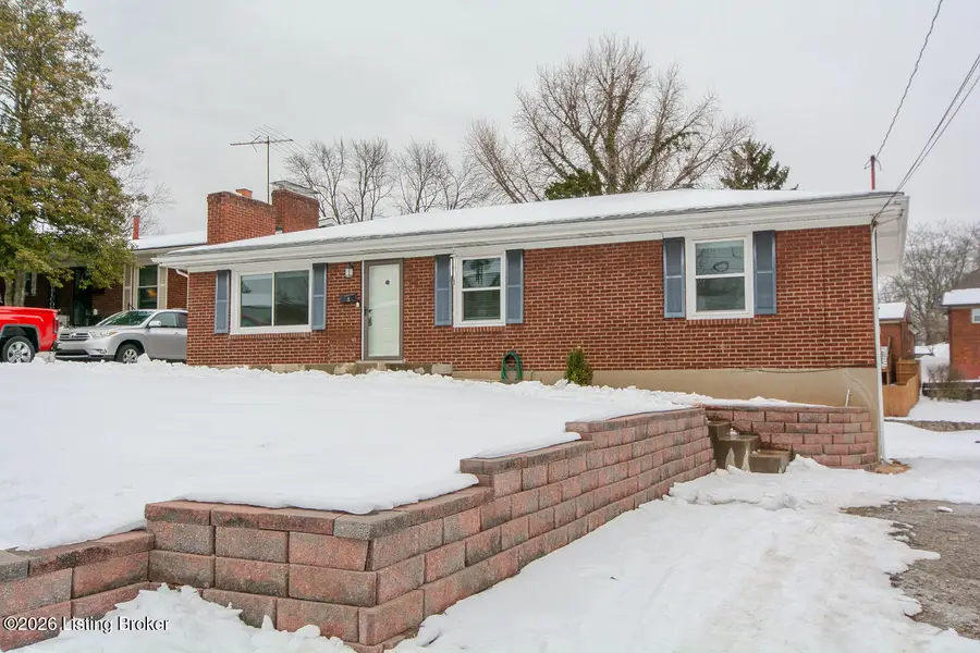 3305 Startan Ct, Louisville, KY 40220 - Image #2