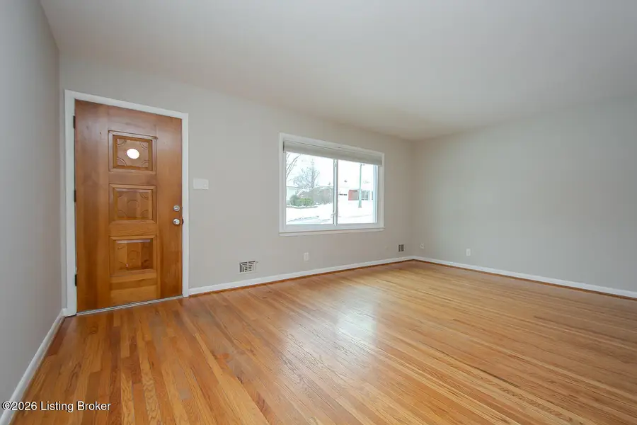 3305 Startan Ct, Louisville, KY 40220 - Image #3