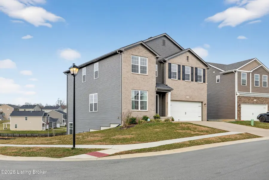 11946 Cascade Falls Trail, Louisville, KY 40229 - Image #3