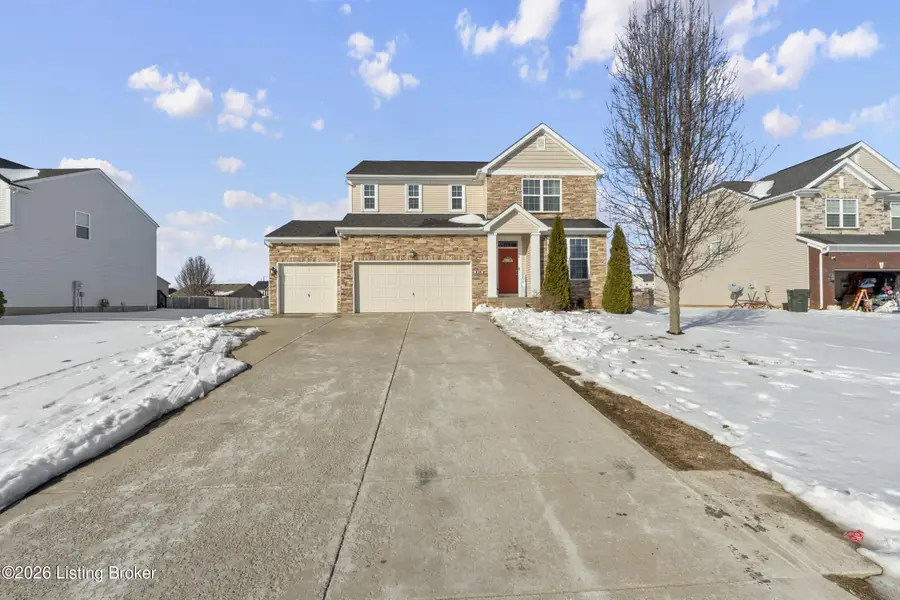 234 Golden Wing Rd, Mount Washington, KY 40047 - #2