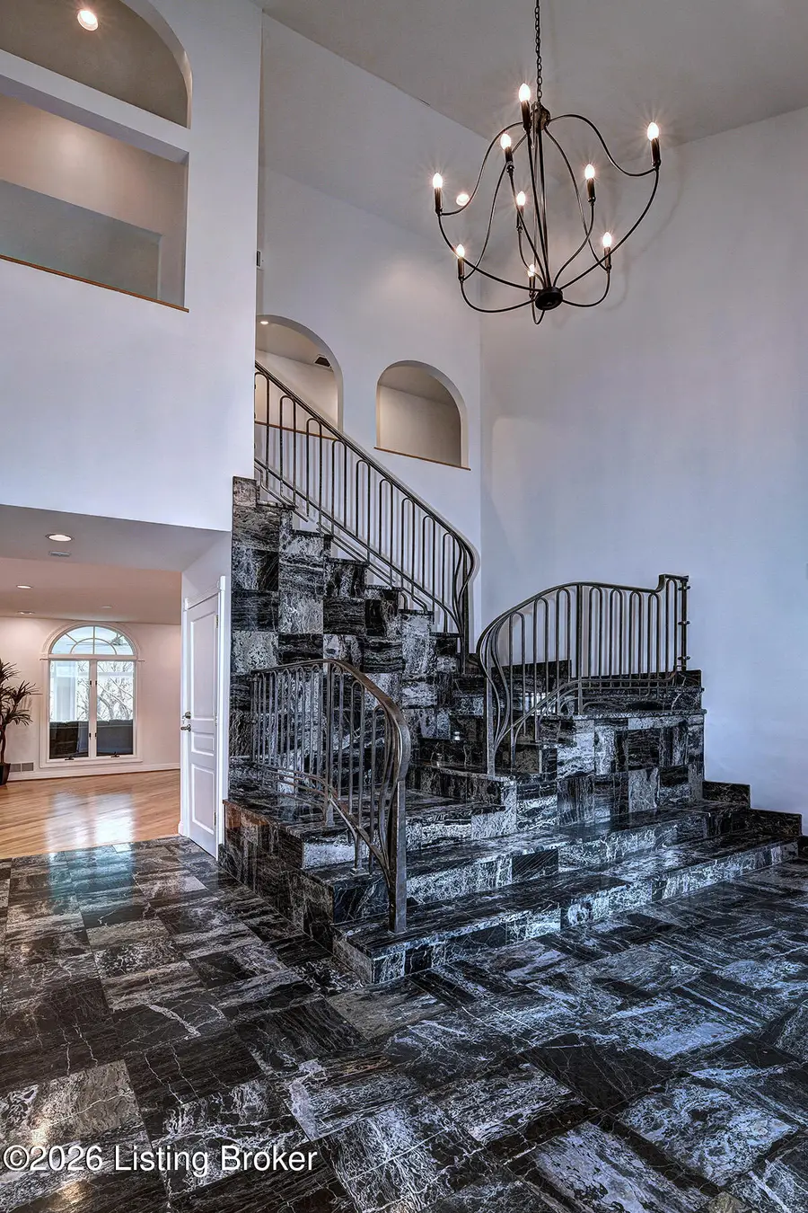 4303 Twin Elms Ct, Louisville, KY 40241 - #2