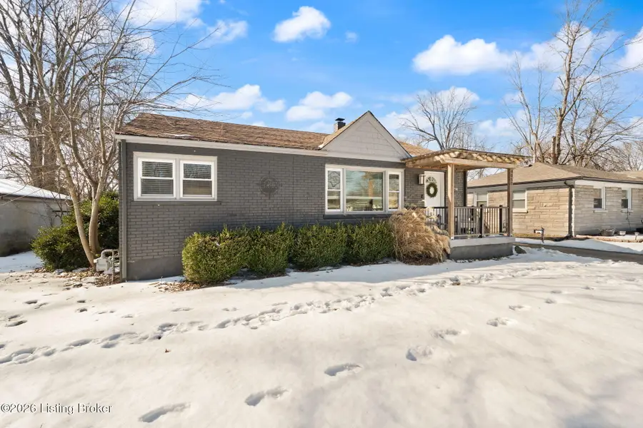 4050 Addison Ln, Louisville, KY 40216 - Image #2