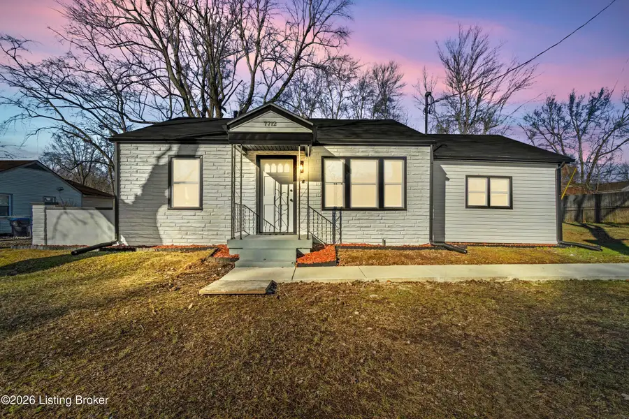 7712 3rd Street Rd, Louisville, KY 40214 - #3
