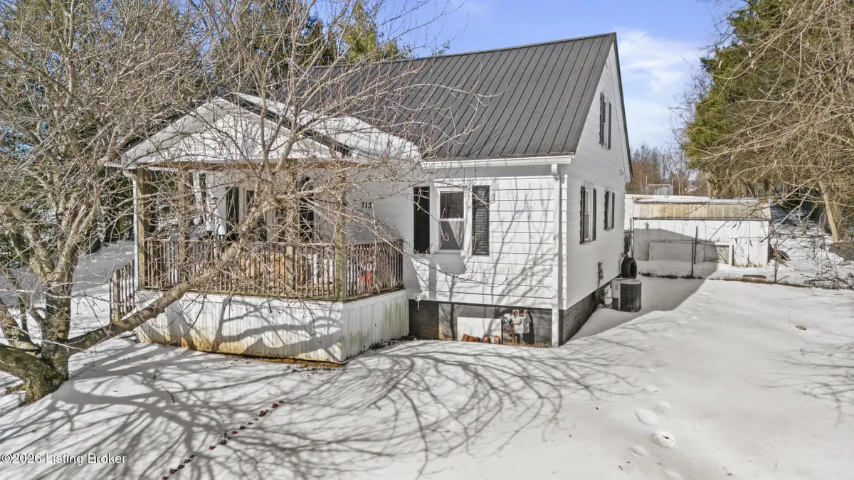 713 Saint John Rd, Elizabethtown, KY 42701 - #1