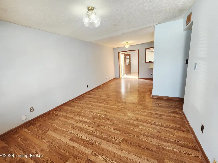 310 Kilmory Ave, Louisville, KY 40214 - #2