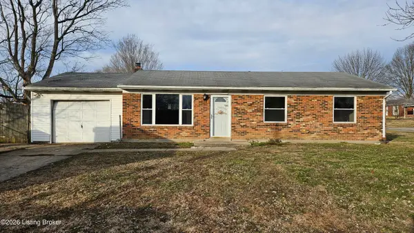 1004 Summitt Dr, Louisville, KY 40229