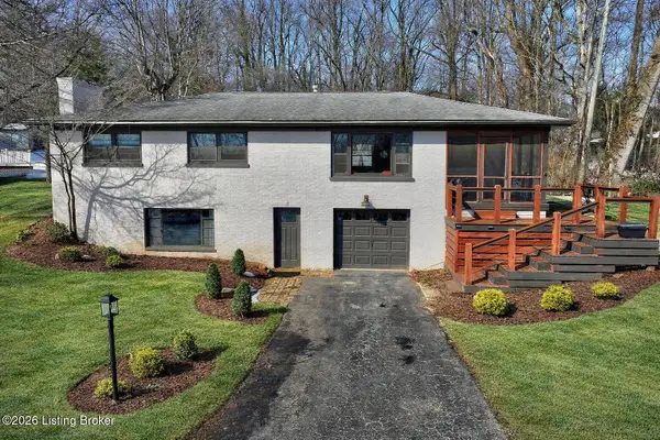 416 Cherry Ln, Pewee Valley, KY 40056