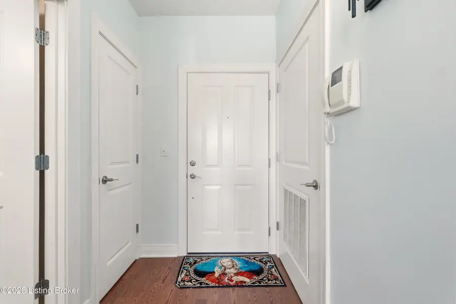 2411 Brownsboro Rd #APT 312, Louisville, KY 40206 - #3