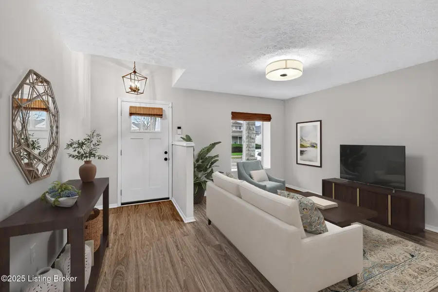 1111 E Burnett Ave, Louisville, KY 40217 - #3