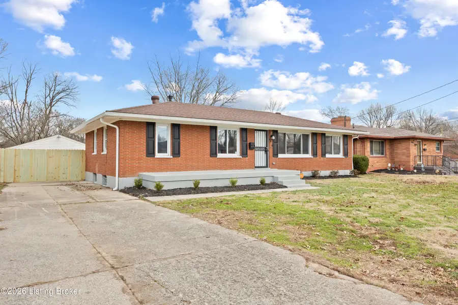 8905 Mapleview Dr, Louisville, KY 40258 - #2