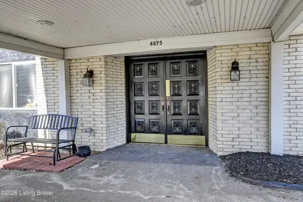 4875 Sherburn Ln #UNIT 3D, Louisville, KY 40207