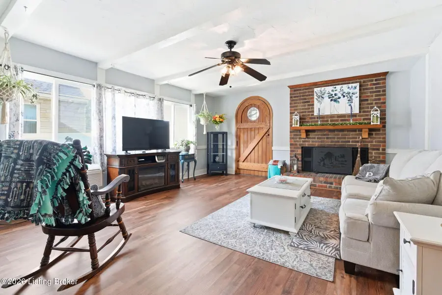 4824 Fielding Way, Louisville, KY 40216 - #3