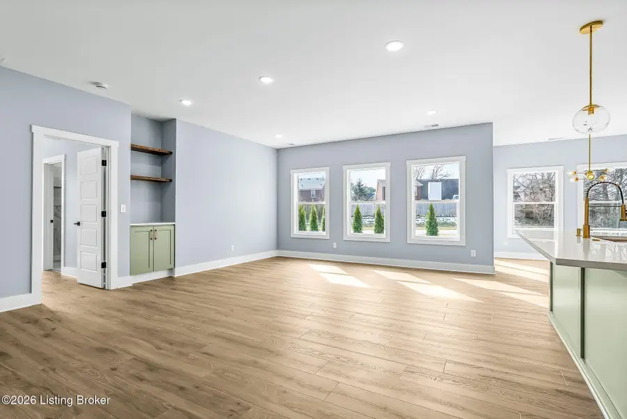 1100 Silvercrest Ln, Louisville, KY 40223 - #3