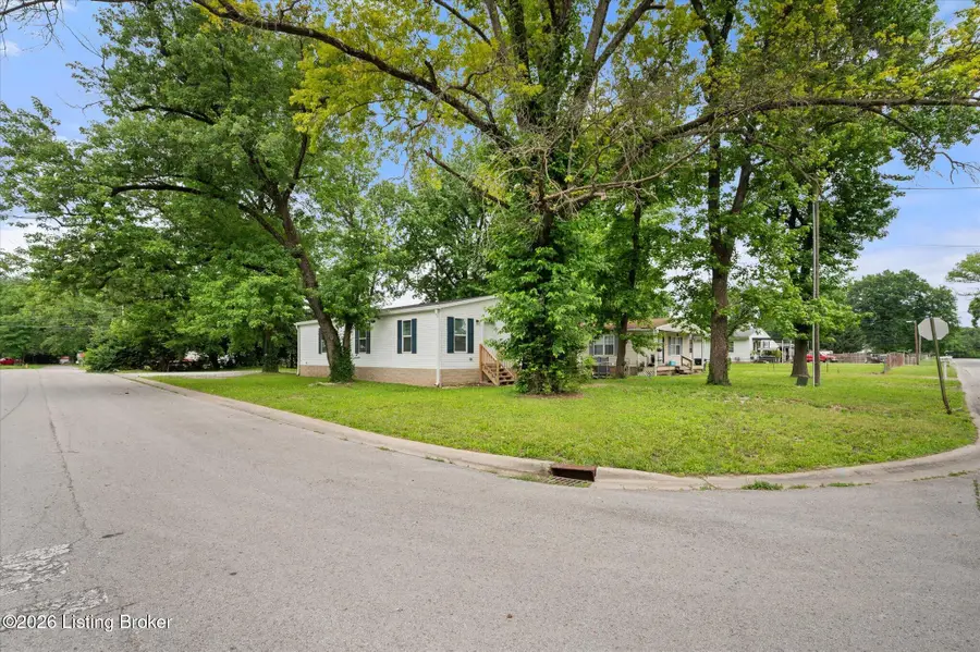 221 Williams St, Jeffersonville, IN 47130 - #3