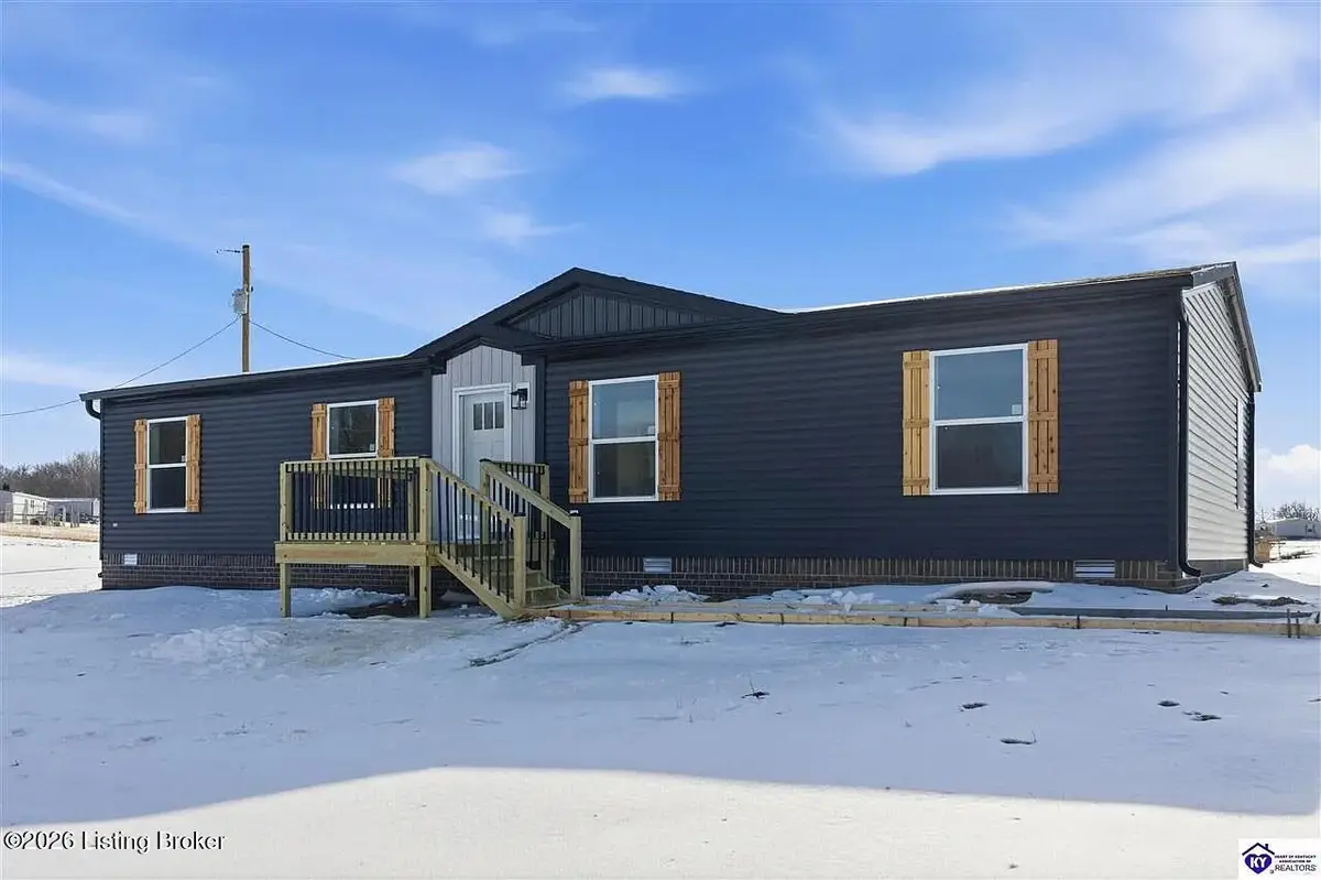 4444 Woodland Rd, Vine Grove, KY 40175 - #1