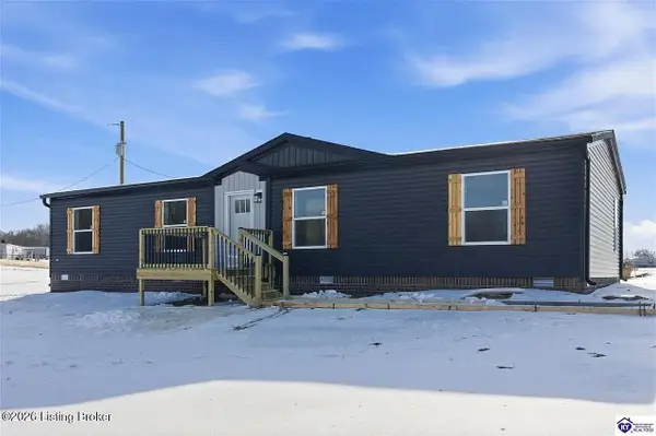 4444 Woodland Rd, Vine Grove, KY 40175