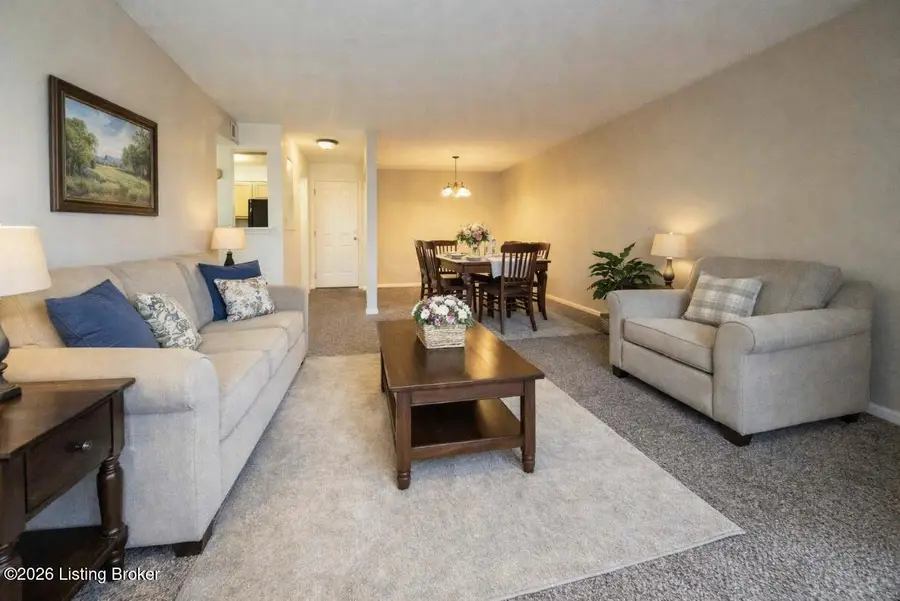 707 La Fontenay Ct, Louisville, KY 40223 - #3