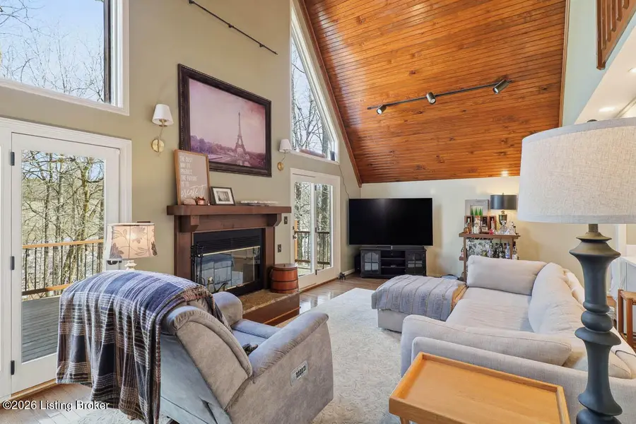 1000 Hobbs Ln, Fisherville, KY 40023 - #2