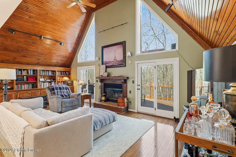 1000 Hobbs Ln, Fisherville, KY 40023 - #3