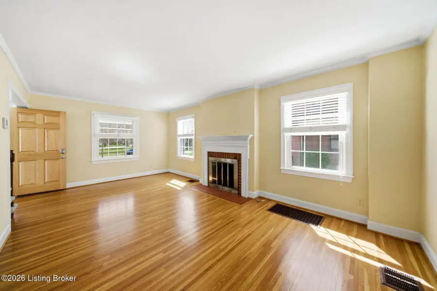 3009 Dundee Rd, Louisville, KY 40205 - #3