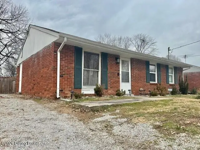 5712 Robinwood Rd, Louisville, KY 40218 - #1