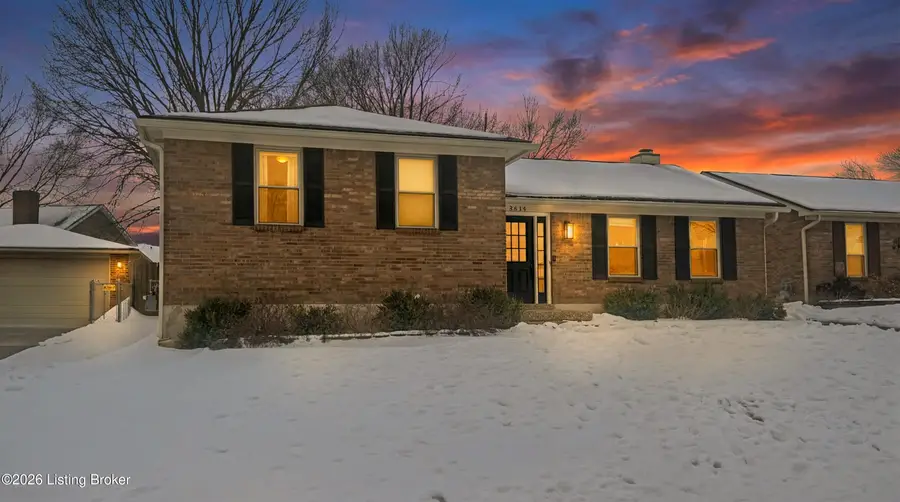 3614 Sudbury Ln, Louisville, KY 40220 - #2