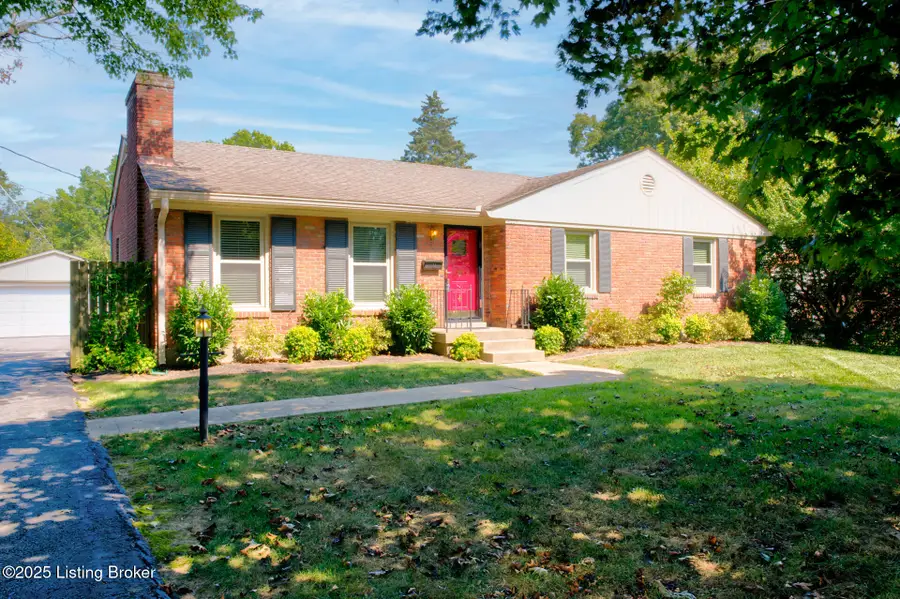 4221 Browns Ln, Lincolnshire, KY 40220 - #2