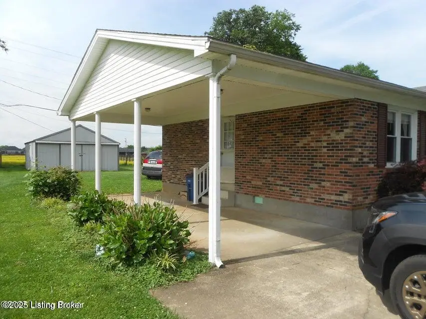 205 St. Thomas Ct, Bardstown, KY 40004 - #2