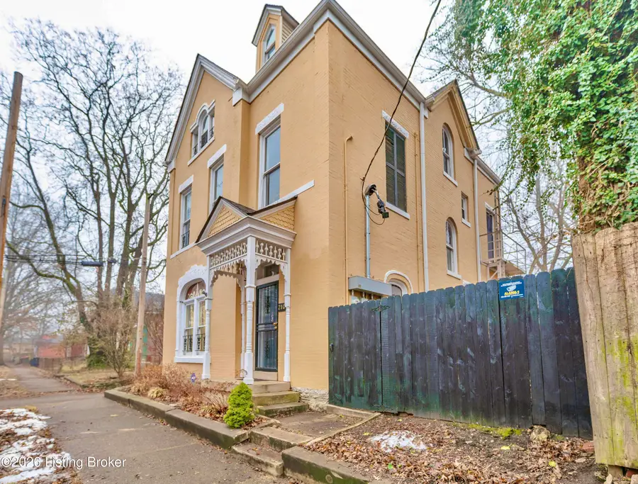 210 St Joseph St, Louisville, KY 40203 - #2