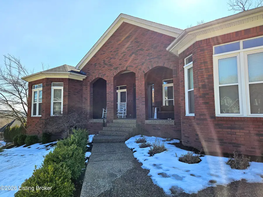 1806 Austinwood Pl, Louisville, KY 40214 - #3