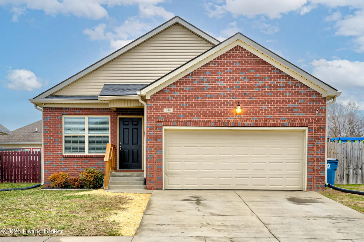 940 Thoroughbred Rd, Shelbyville, KY 40065 - #1