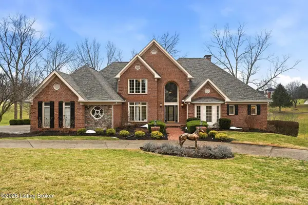 8609 Westover Dr, Prospect, KY 40059