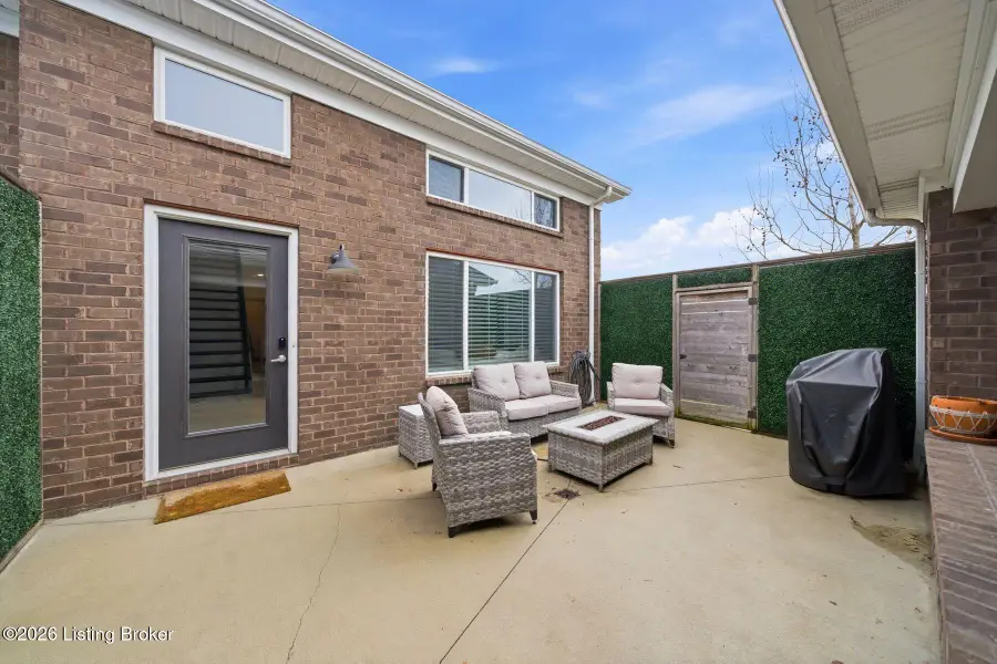 701 Lyndon Ln, Lyndon, KY 40222 - #3