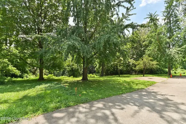 67 Warren Rd, Louisville, KY 40206