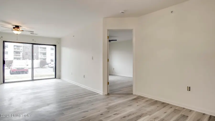 8417 Ambrosse Ln #101, Louisville, KY 40299 - #3