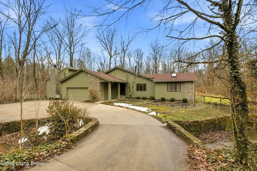 201 Rebel Dr, Pewee Valley, KY 40056 - #3