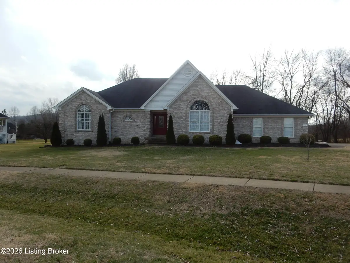 151 Cedar Place Dr, Shepherdsville, KY 40165 - #1