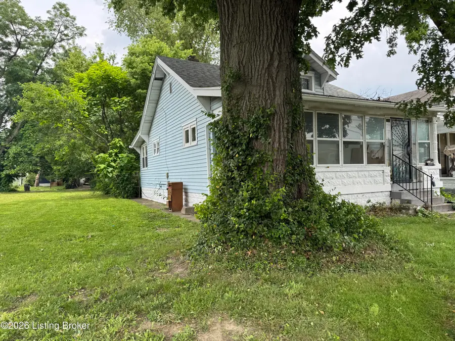 3425 Vermont Ave, Louisville, KY 40211 - #2